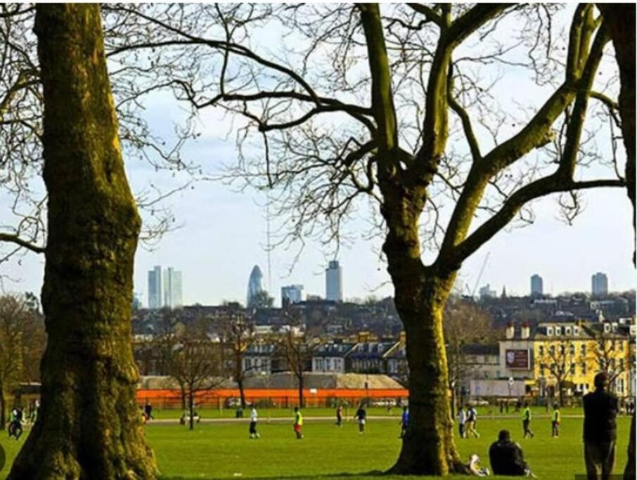 London Double Bedroom Hotel In Tufnell Park With Wifi Екстериор снимка